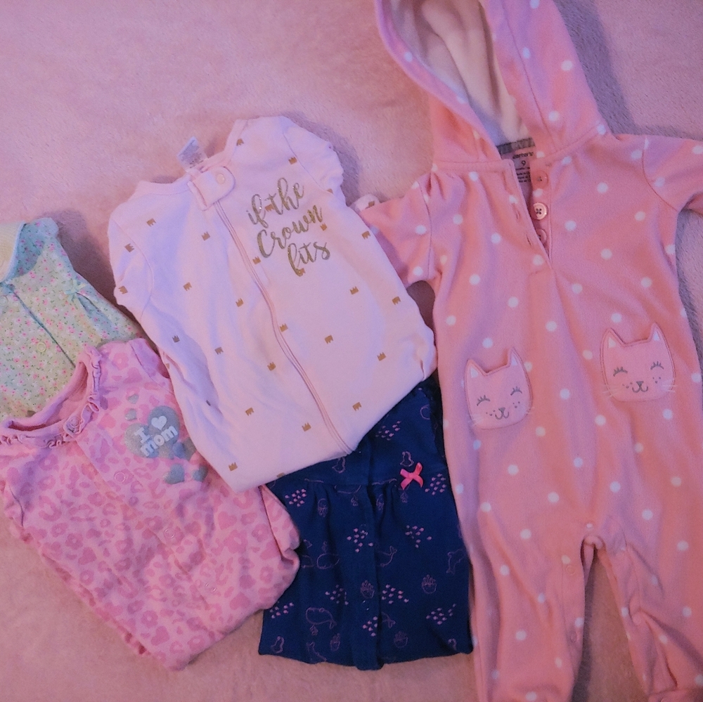 Baby girl 9 month sleepers lot